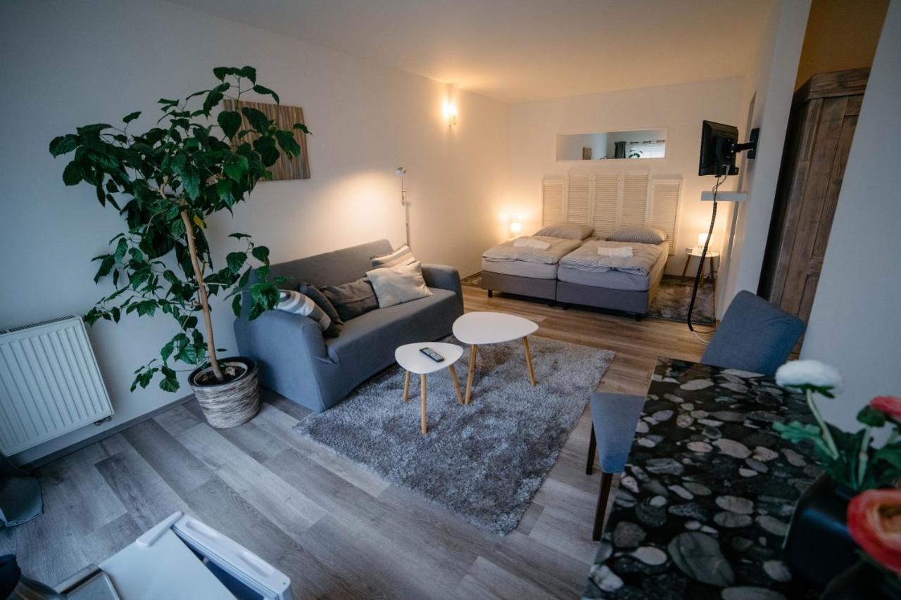 Alt Pension Прага Экстерьер фото