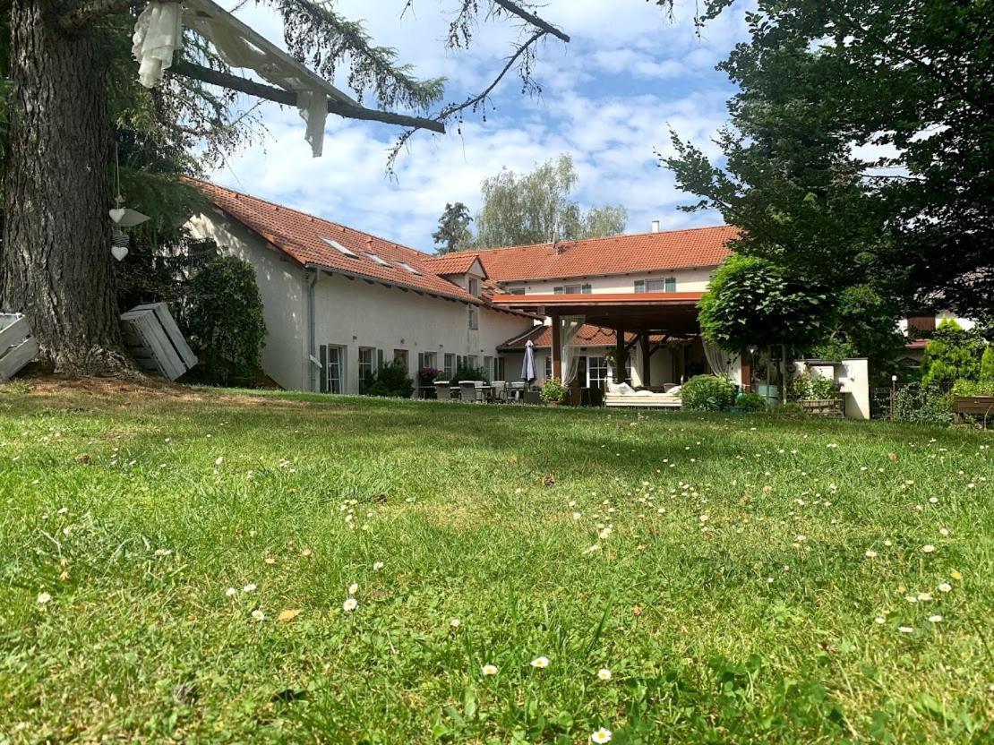 Alt Pension Прага Экстерьер фото