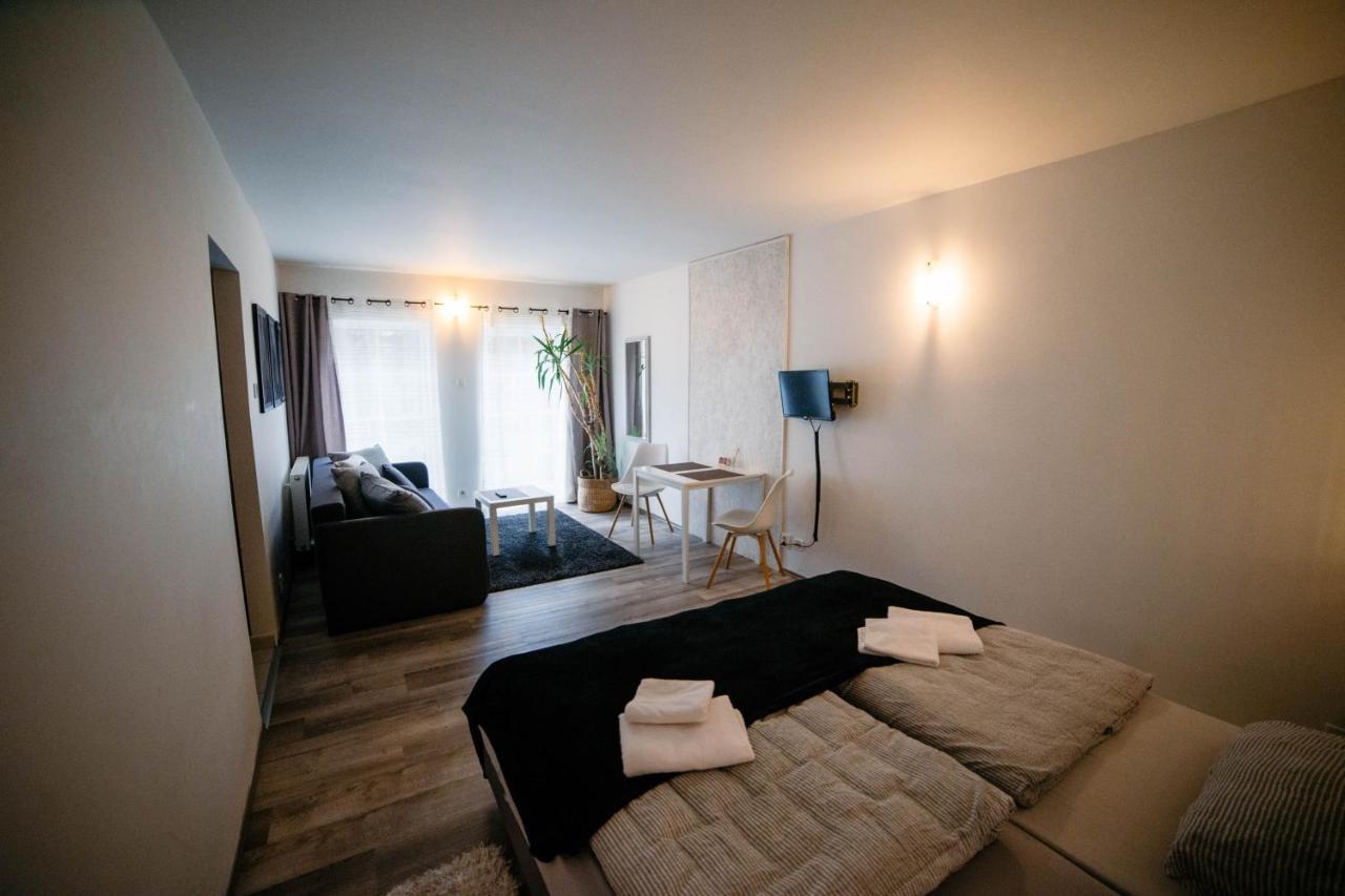 Alt Pension Прага Экстерьер фото