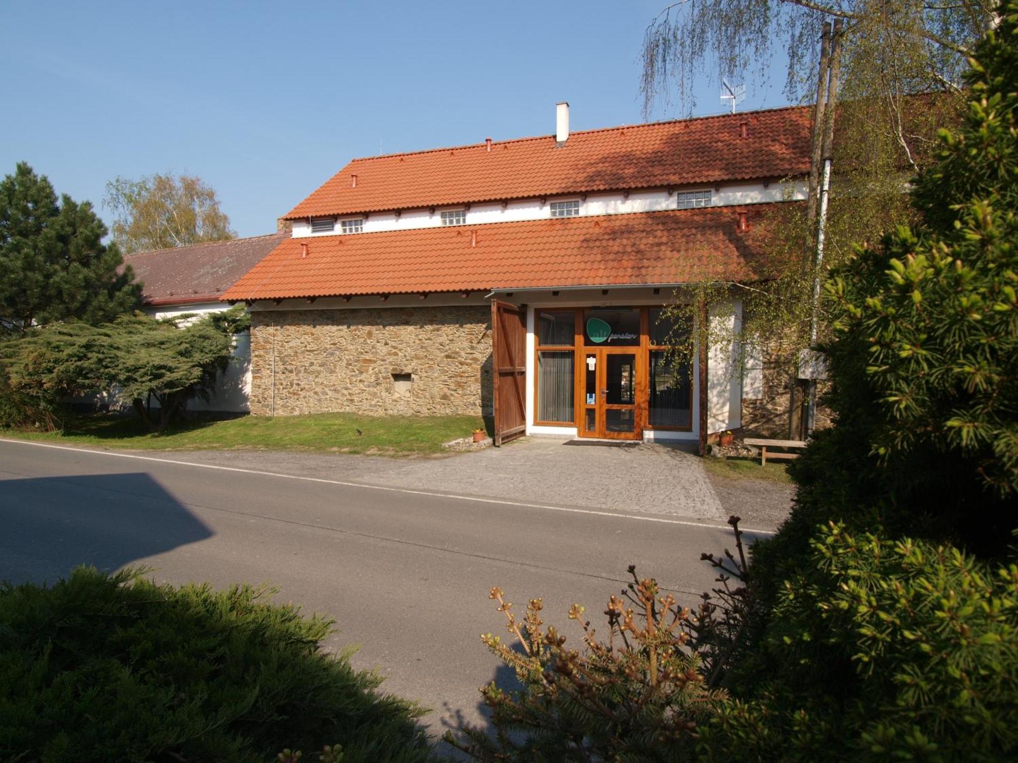 Alt Pension Прага Экстерьер фото