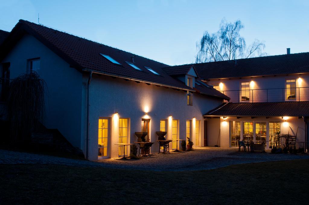 Alt Pension Прага Экстерьер фото